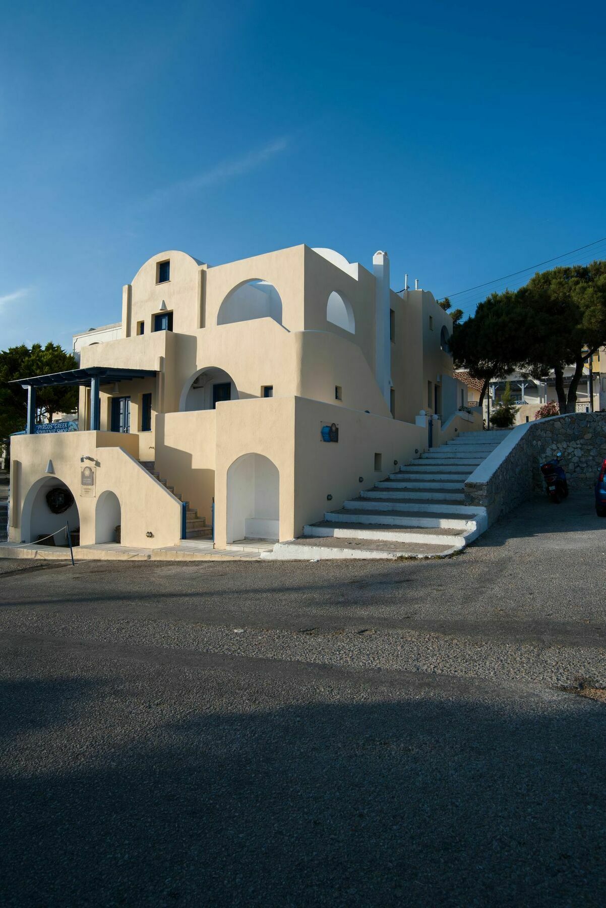 Cultural House Aparthotel Pyrgos Kallistis Exterior photo